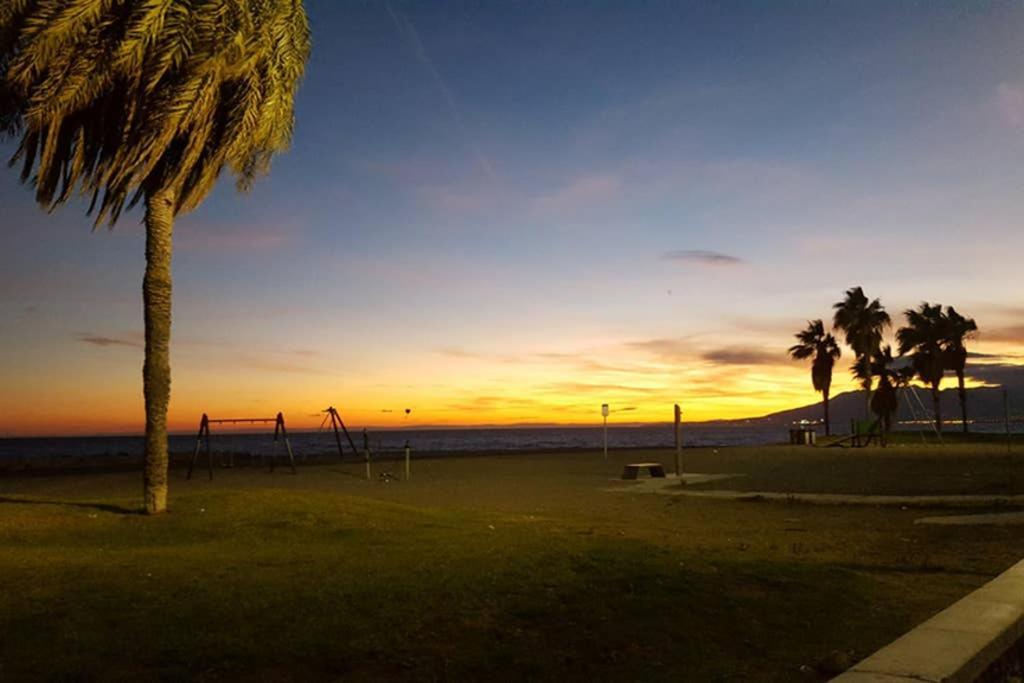 Apartamento Completo, 2Min De La Playa Malaga Exterior photo
